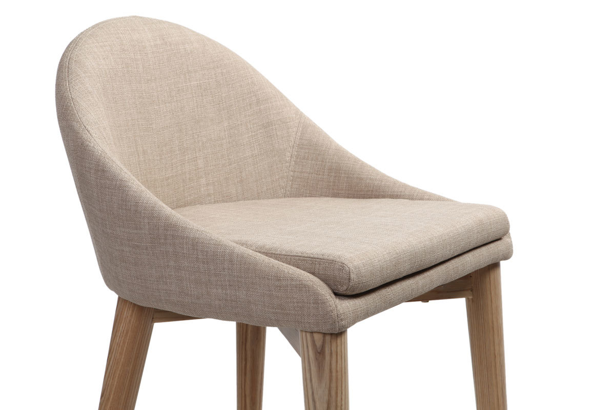 Sgabello da bar di design in tessuto beige e legno chiaro H66.5 cm DALIA