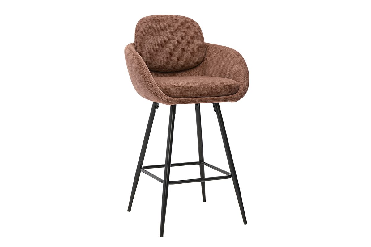 Sgabello da bar in tessuto boucl� color terra bruciata e metallo nero, vista di profilo, altezza 68,5 cm.