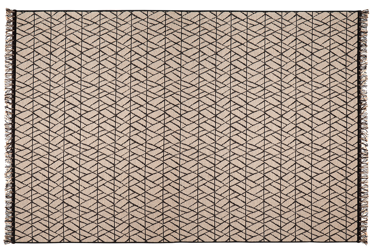 Tappeto moderno naturale con motivo grafico nero 160 x 230 cm ETNICA