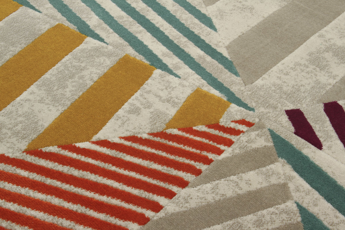 Tappeto multicolore 160 x 230 cm TRIANGLE