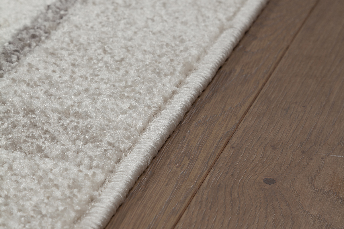 Tappeto rettangolare beige con motivi 150 x 220 cm IRENE