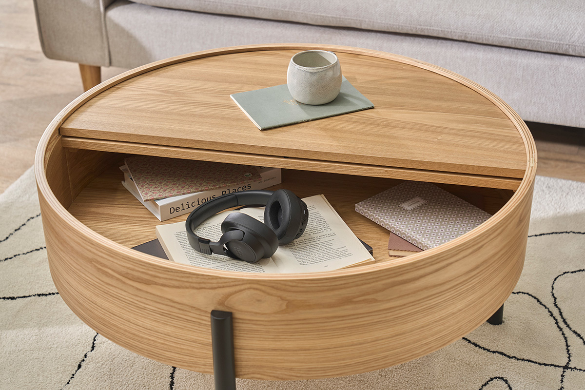 Tavolino basso rotondo in legno chiaro di frassino e metallo nero con piano girevole e vano portaoggetti D80 cm YOLINE