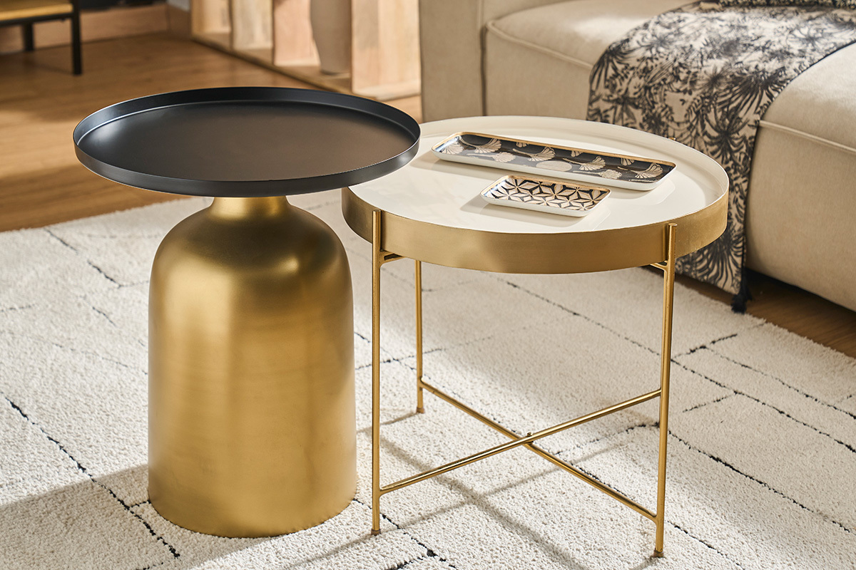 Tavolino da caff design rotondo in metallo dorato e ripiano nero opaco RAMSES