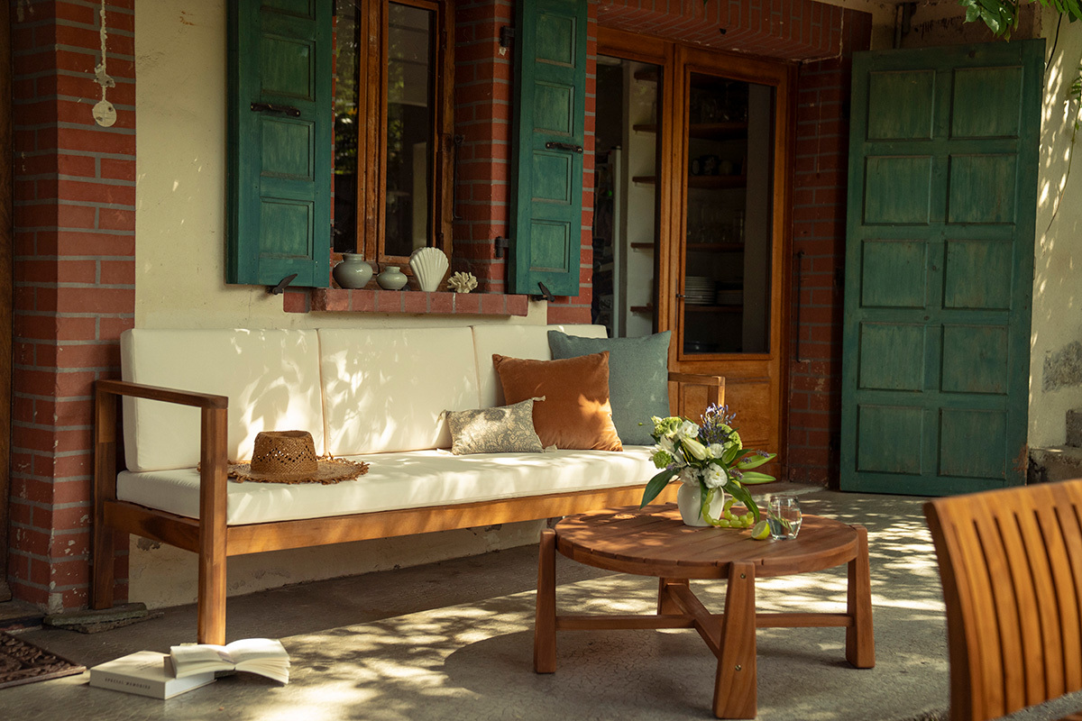 Tavolino da giardino rotondo in legno massello di teak D82 cm CAROLINA
