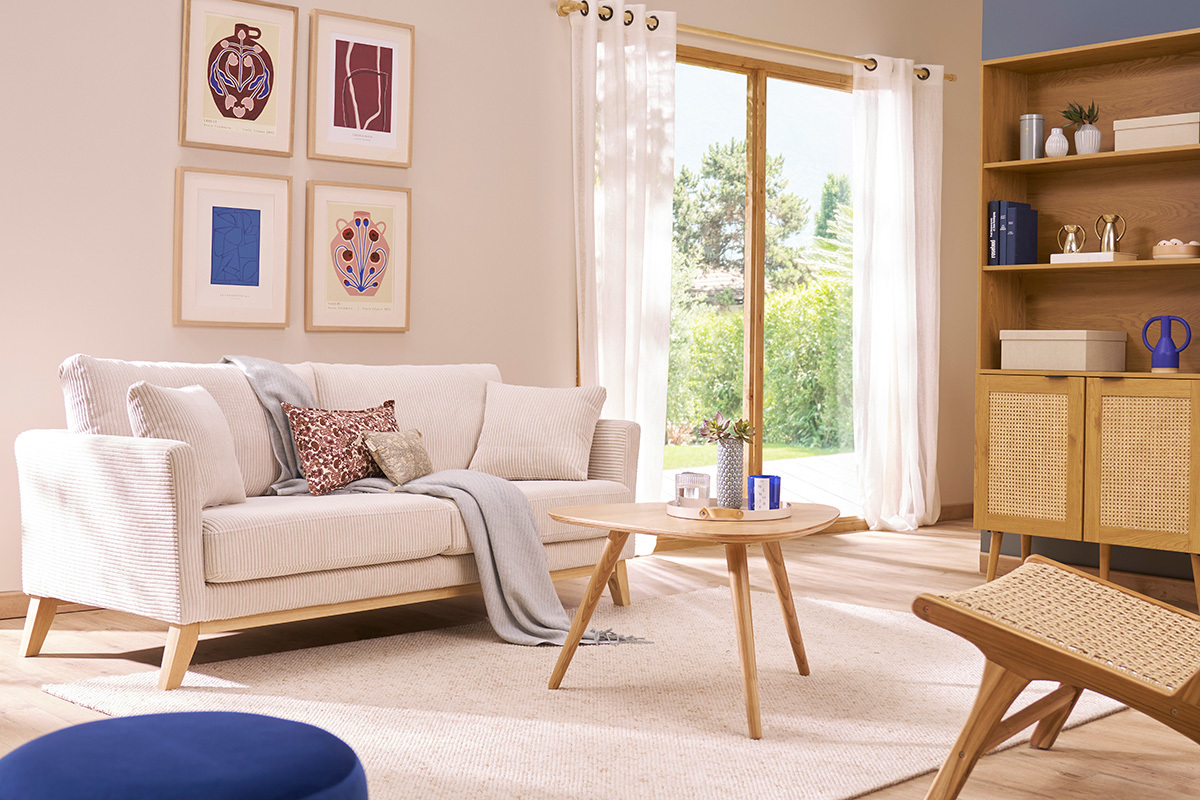Tavolino design in frassino - ARTIK
