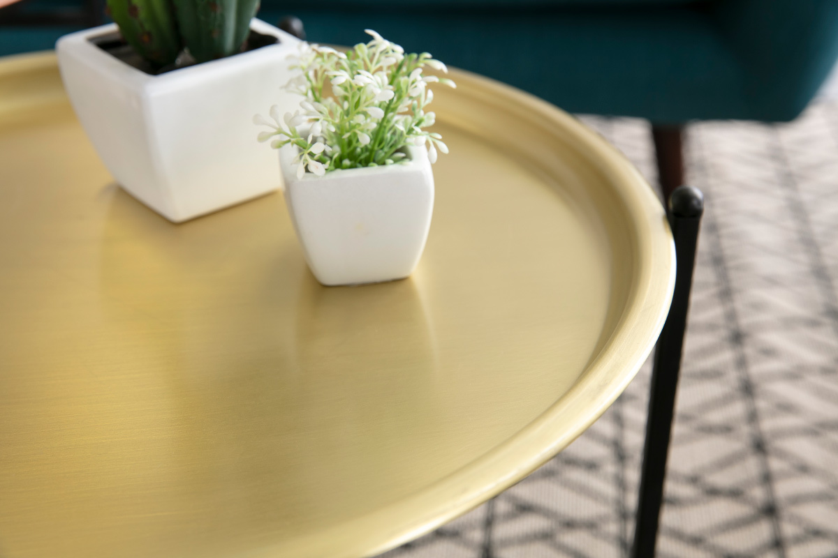 Tavolino design rotondo metallo dorato LUZ