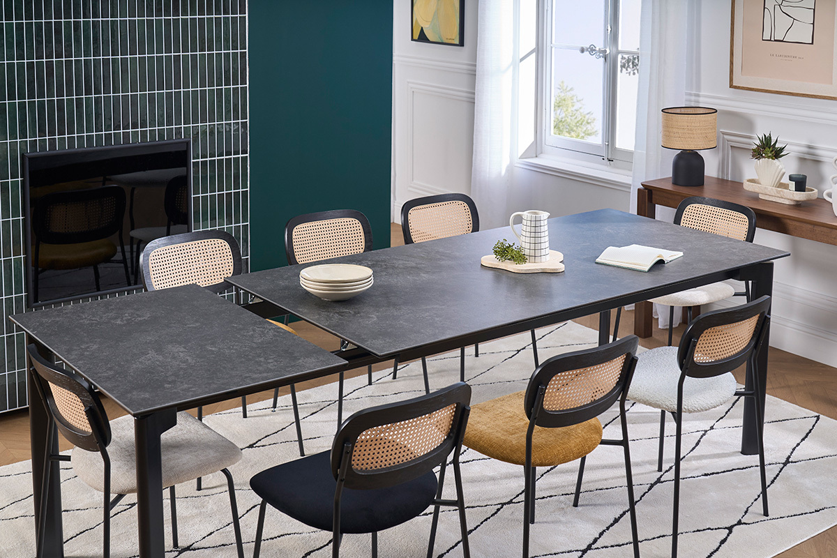 Tavolo da pranzo allungabile in ceramica nera e metallo L180-240 cm CARA