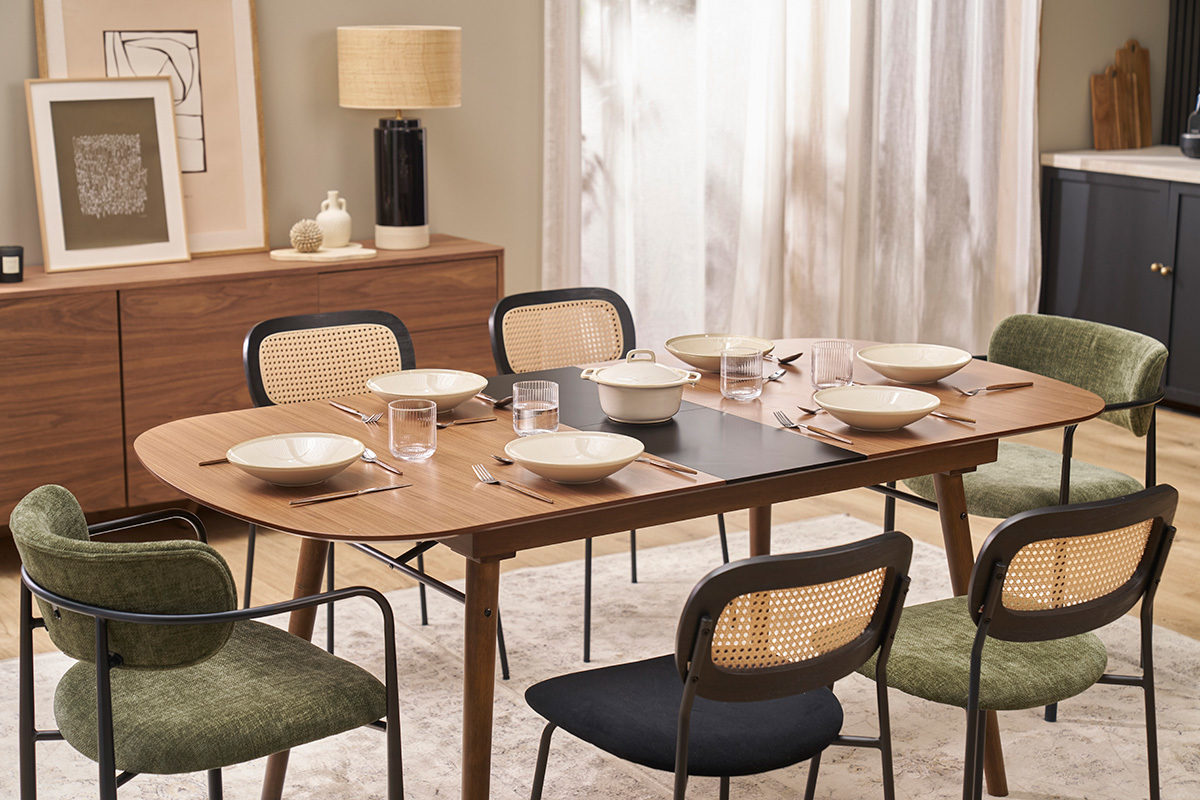 Tavolo da pranzo allungabile in noce L150-180 cm SHELDON