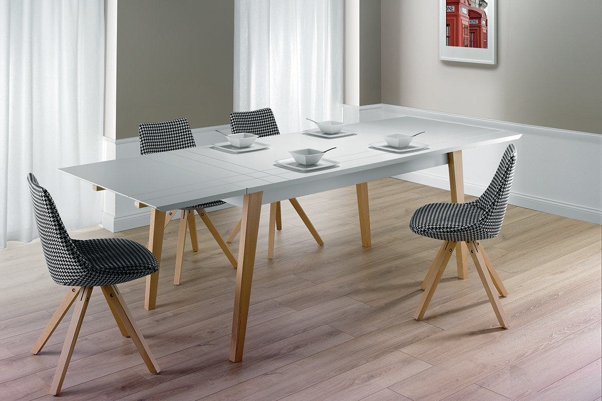 Tavolo da pranzo estensibile laccato bianco opaco e legno L160-250 ADORNA