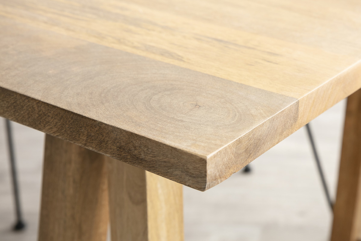 Tavolo da pranzo in legno di mango modello L180 ANTIQUA