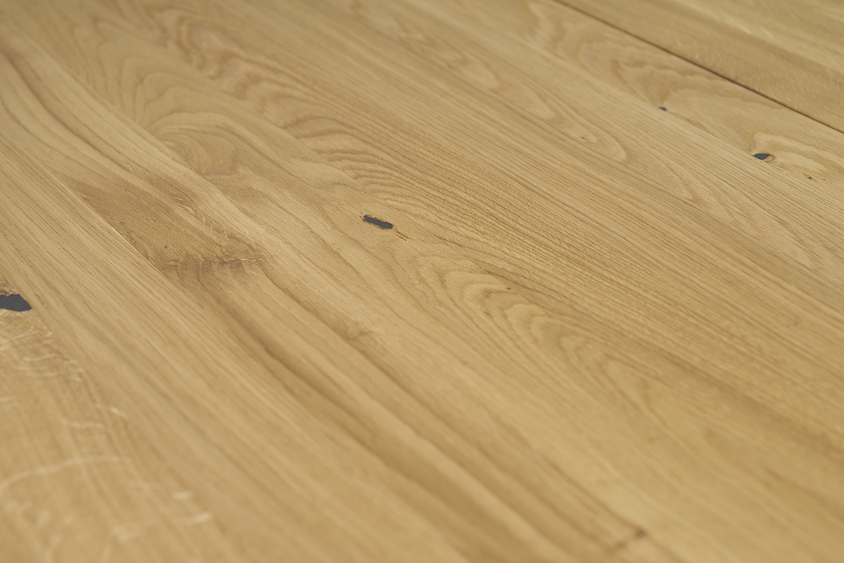 Tavolo da pranzo rettangolare allungabile con prolunga integrata in legno chiaro di rovere massiccio L160-245 cm NELYA