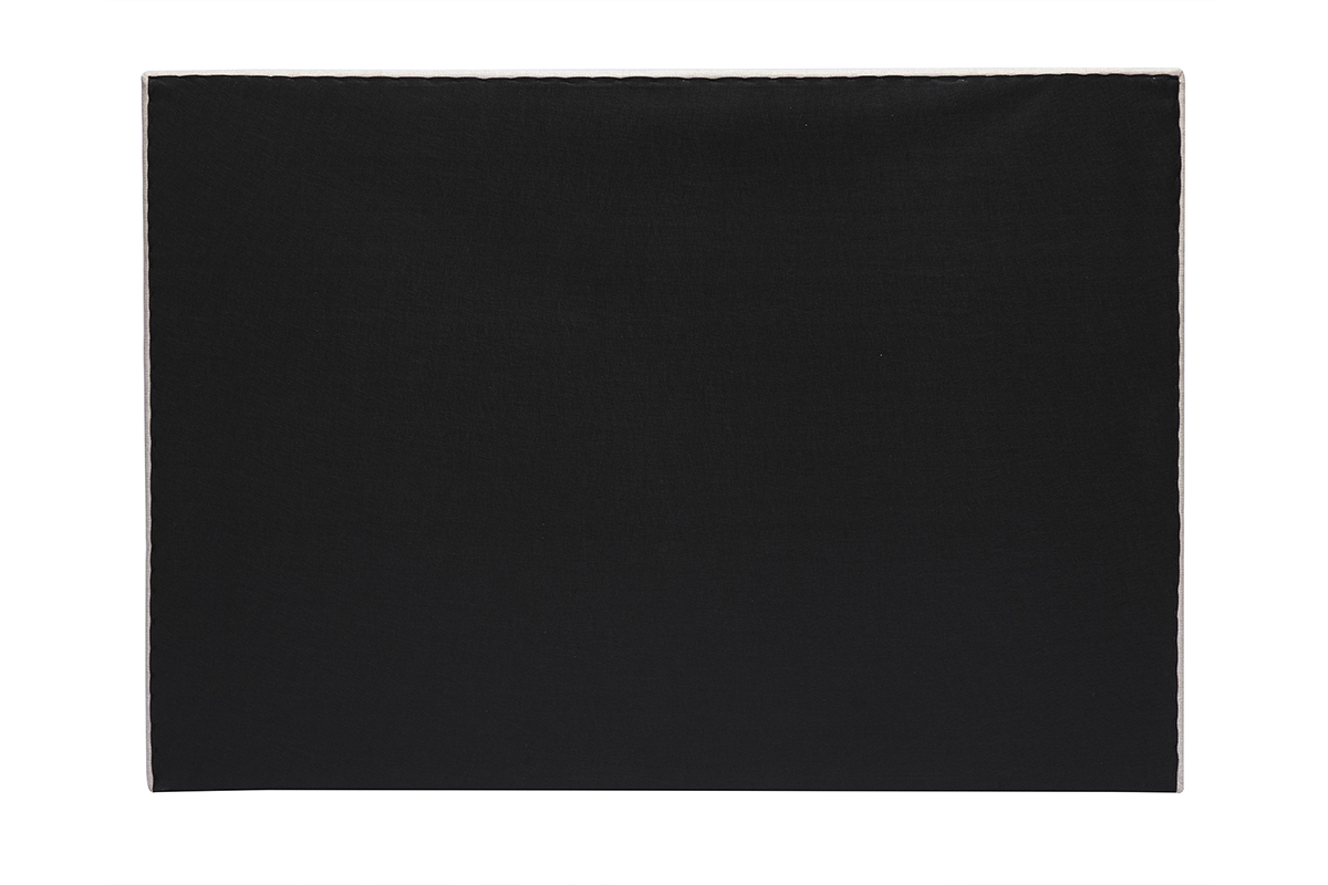 Retro di una testiera in tessuto beige crema CLOVIS, vista frontale.